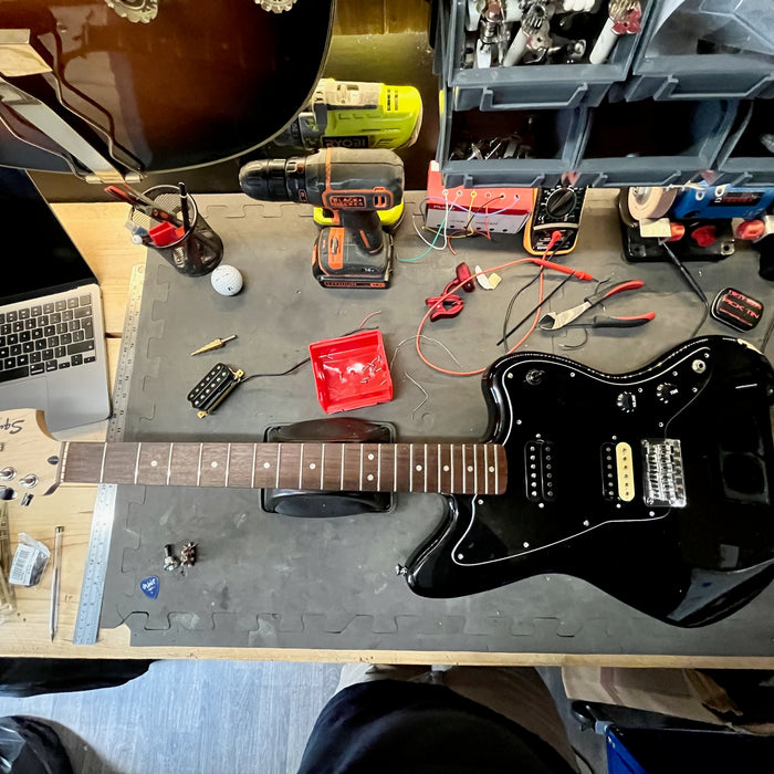 ON THE BENCH: Jazzmaster Pickup Switch Replacement & Dead Pickup