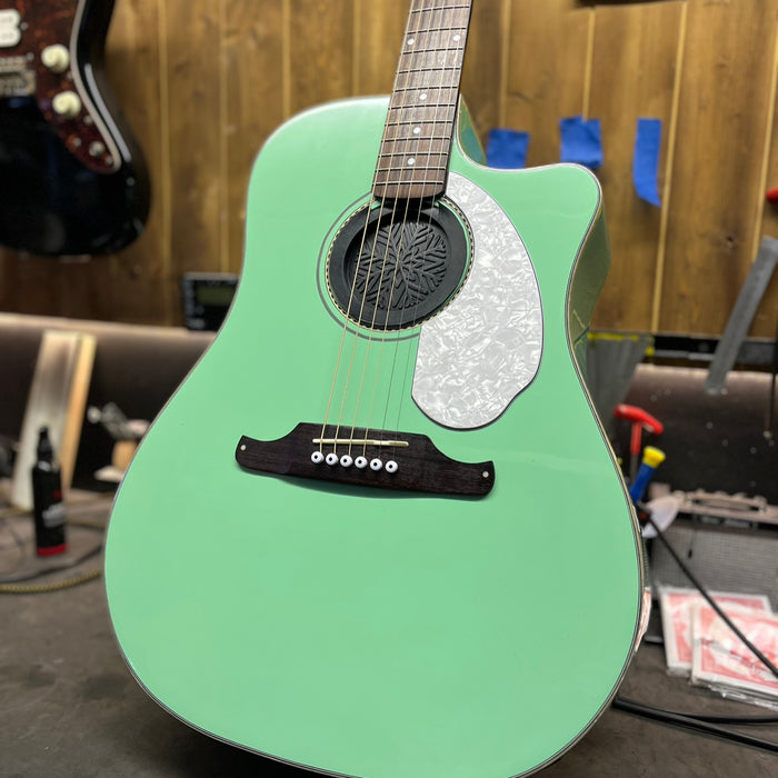 ON THE BENCH: Fender Redondo in FSR Surf Green | Setup with Elixir 11-52