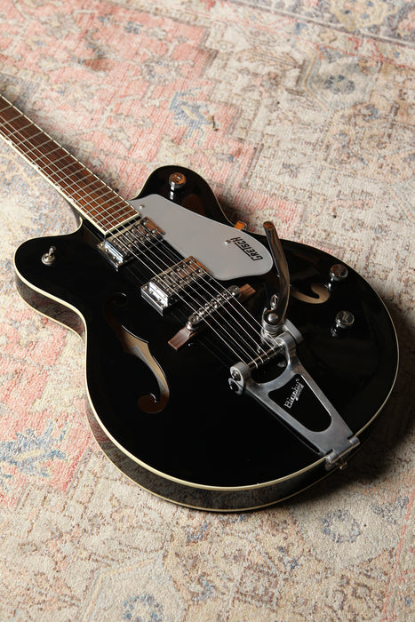 Pre-Owned Gretsch G5122 Electromatic Hollow Body Double Cut w/Bigsby - Black - Guitar Warehouse