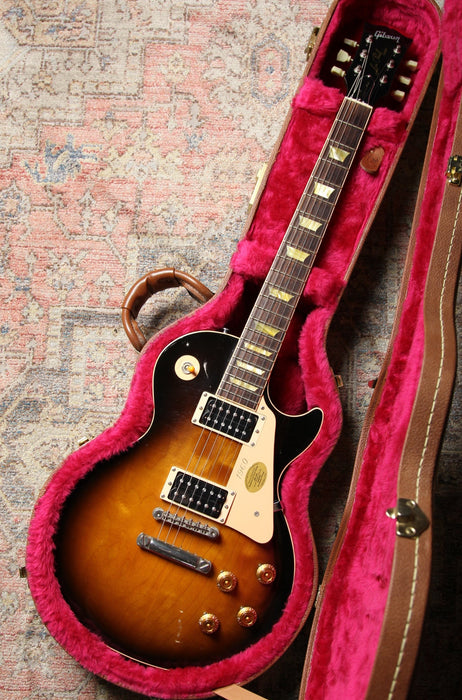 Pre-Owned 2001 Gibson Les Paul Classic 1960 RI - Tobacco Burst - Guitar Warehouse