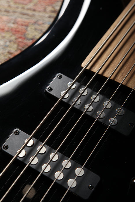 Pre-Owned Harley Benton B-550 FL BK Fretless Five String Bass - Gloss Black - Guitar Warehouse