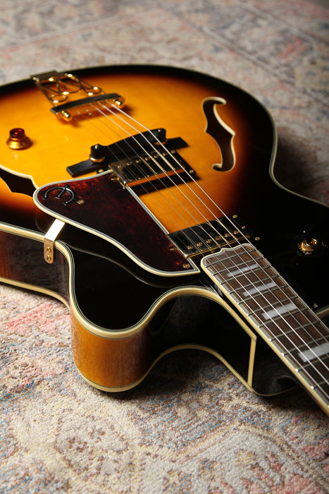 Pre-Owned 2012 Epiphone Joe Pass Singature Emperor II - Vintage Sunburst - Guitar Warehouse