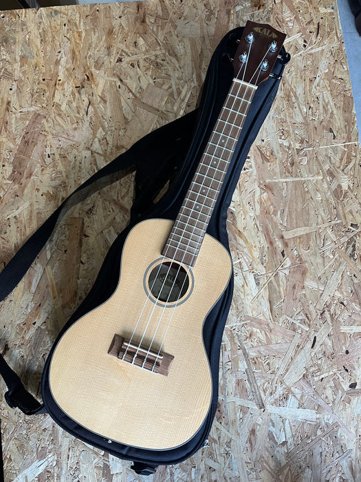 Pre-owned Kala Thinline Concert Ukulele KA-SSTU-C