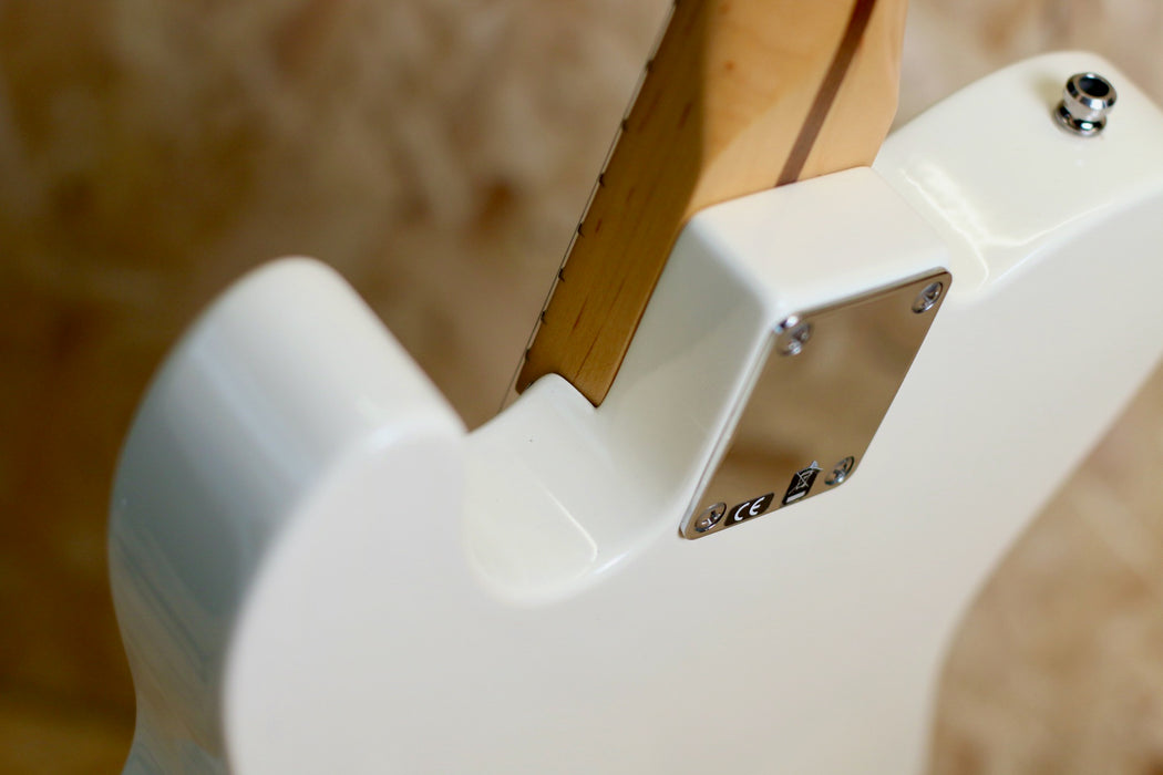 2020 Fender Telecaster Player Series in Olympic White Mex - Pre-owned