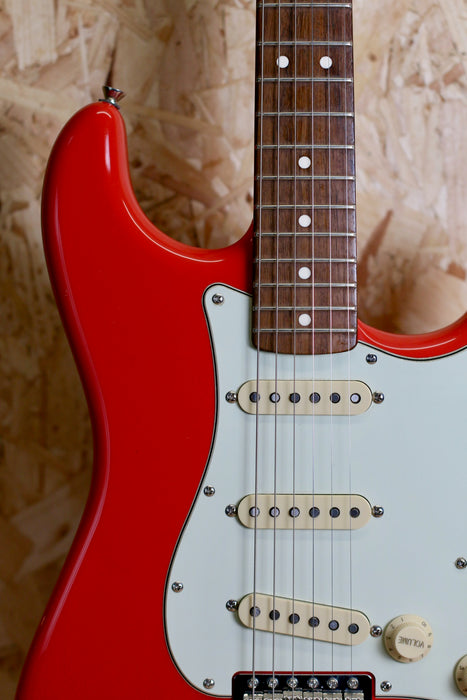 2014 Squier Classic Vibe Simon Neil Signature Stratocaster Fiesta Red - Pre-Owned