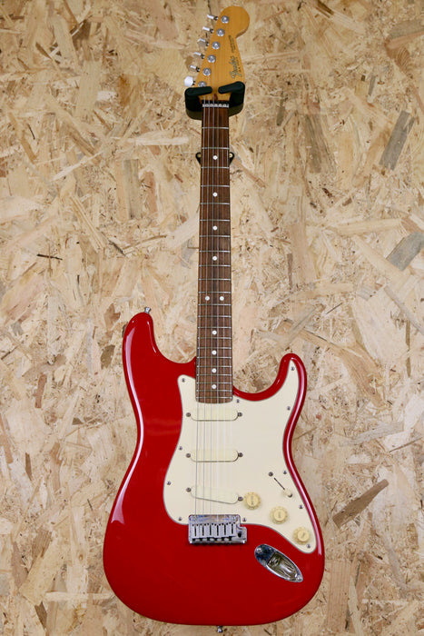 1987 Fender Stratocaster Plus in Red w/Lace Sensor + Original Case - Pre-owned