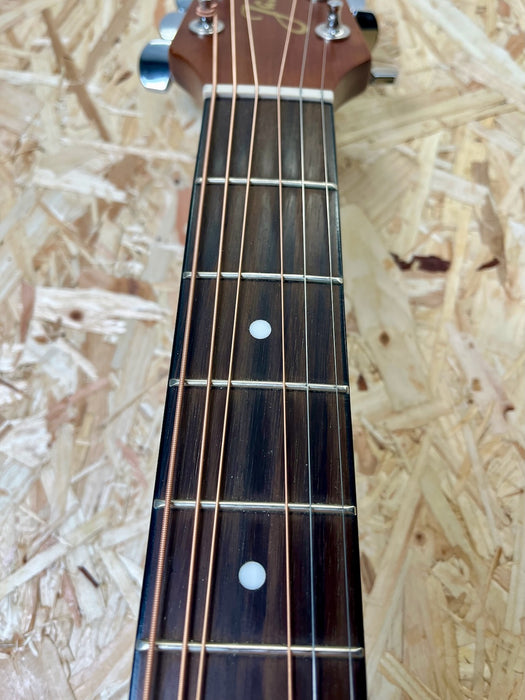 Pre-owned Jasmine S340 by Takamine Cutaway Acoustic Guitar