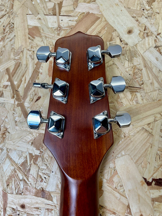 Pre-owned Jasmine S340 by Takamine Cutaway Acoustic Guitar