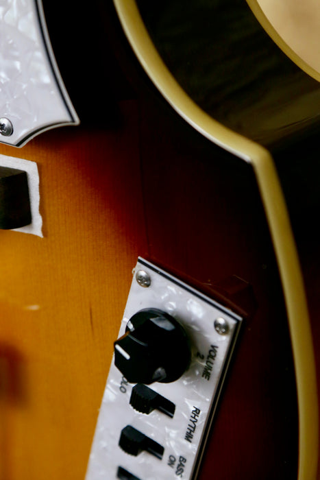 Hofner Ignition Violin Bass Guitar in Sunburst - B-Stock