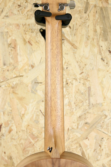 Sheeran by Lowden W04 Electro Acoustic w/Gigbag - Pre-owned