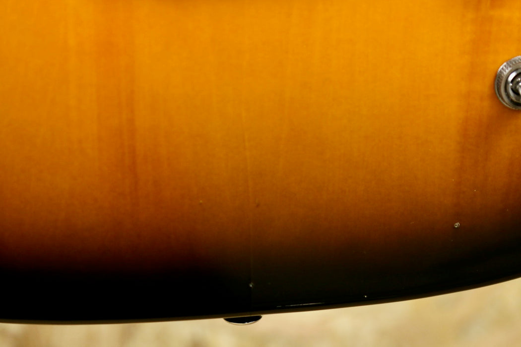 2021 Squier Paranormal Cabronita Telecaster Thinline in 2-Tone Sunburst - Pre-Owned