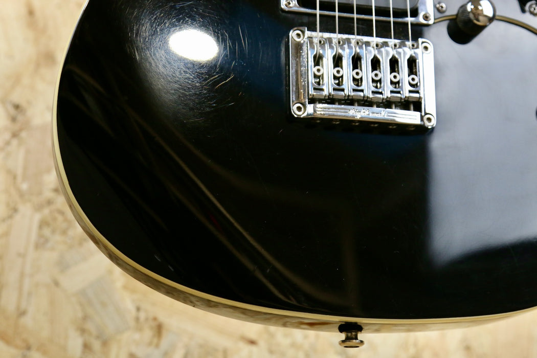 2010's Ibanez FR320 24 Fret in Black - Pre-owned