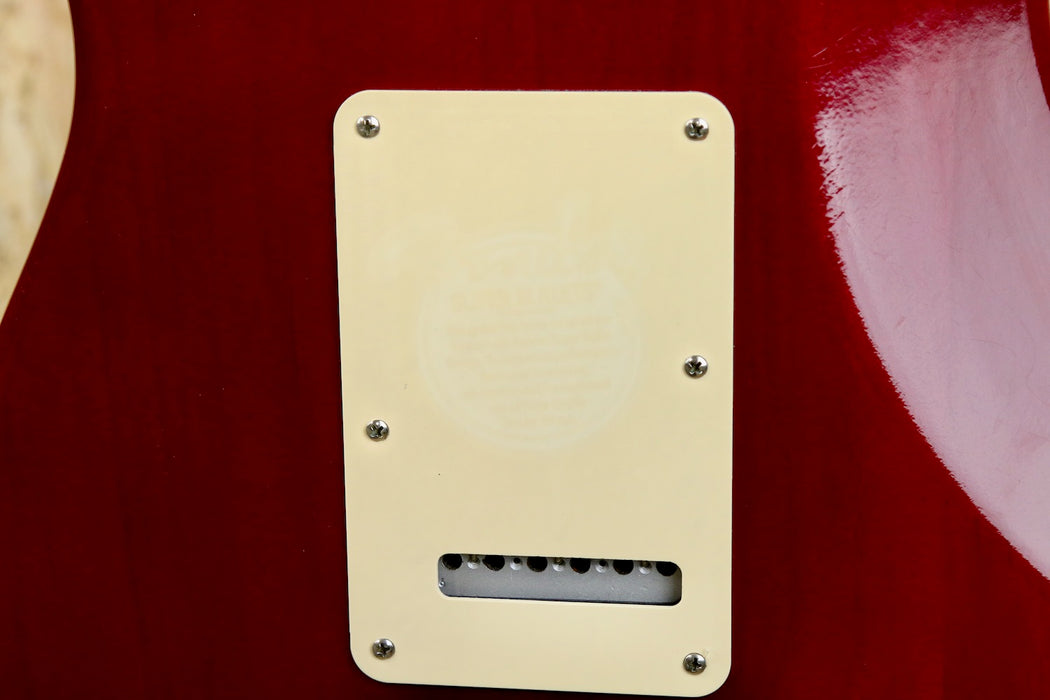 2006 Fender Highway One USA Stratocaster 70's Headstock in Wine Red w/Hardcase - Pre-owned