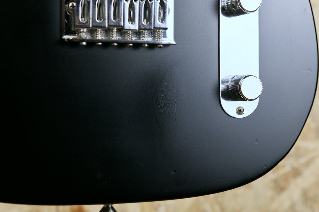 2017 Fender Special Edition Noir Telecaster, Pau Ferro Fingerboard MIM - Pre-owned