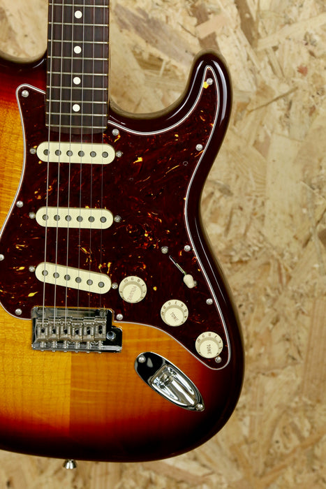 Fender 70th Anniversary American Professional II Stratocaster®, Rosewood Fingerboard, Comet Burst