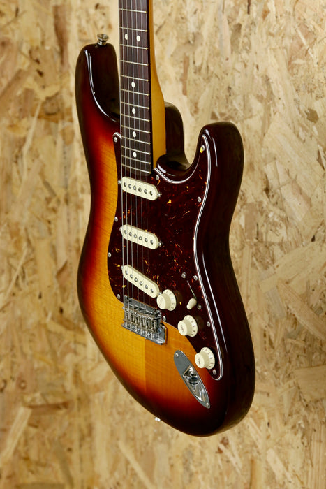 Fender 70th Anniversary American Professional II Stratocaster®, Rosewood Fingerboard, Comet Burst