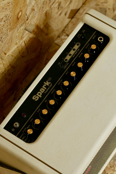 Positive Grid Spark 40 Amp in Pearl White - Including Power Supply - Pre-owned