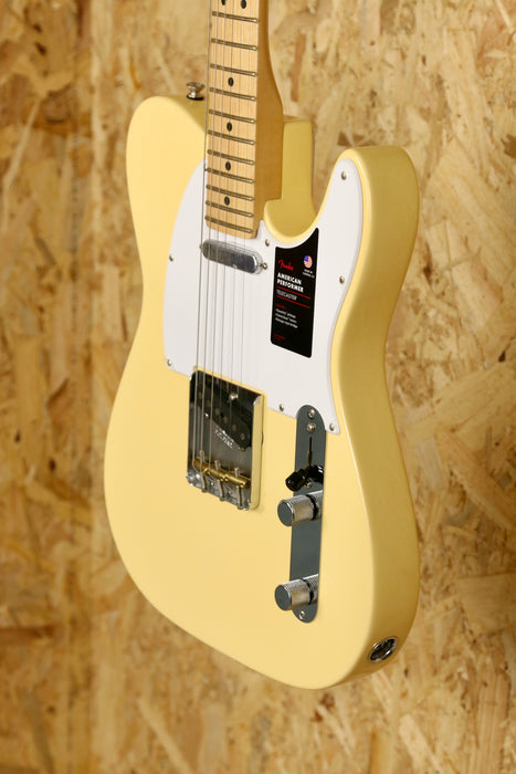 Fender American Performer Telecaster® w/ Maple Fingerboard in Vintage White