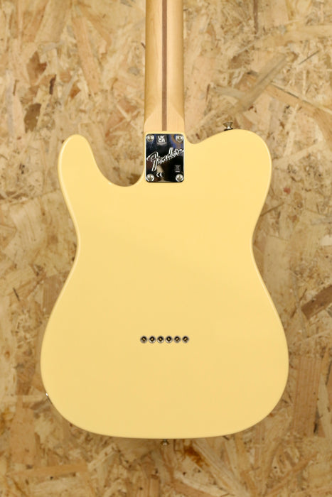 Fender American Performer Telecaster® w/ Maple Fingerboard in Vintage White
