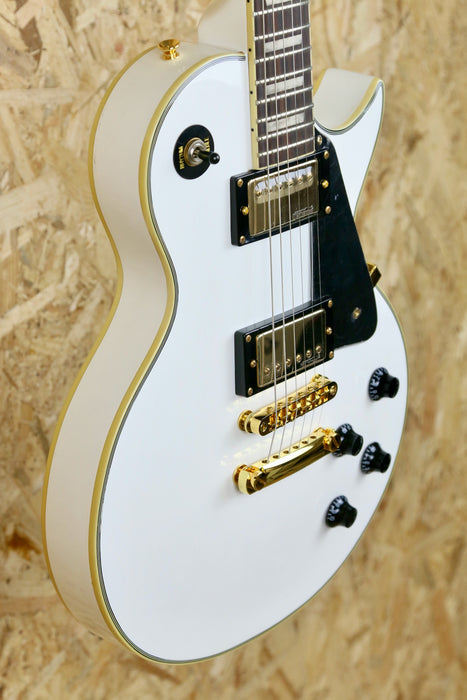 B-Stock Vintage V100 Electric Guitar Gold Hardware in Arctic White
