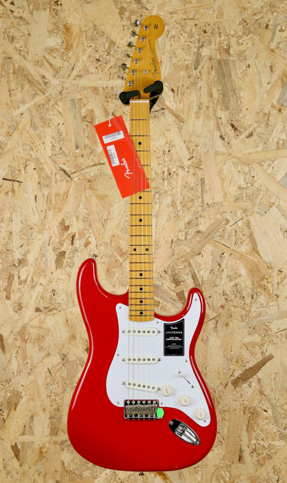 Fender Vintera® III Late '50s Stratocaster®, Maple Fingerboard, Dakota Red