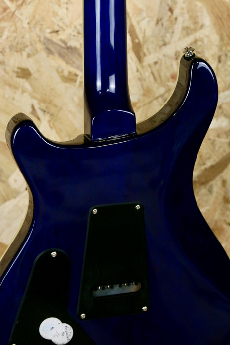 2022 PRS SE Custom 24 in Blue w/PRS Gigbag - Pre-owned