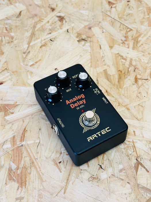 Artec Analog Delay Pedal - Pre-owned