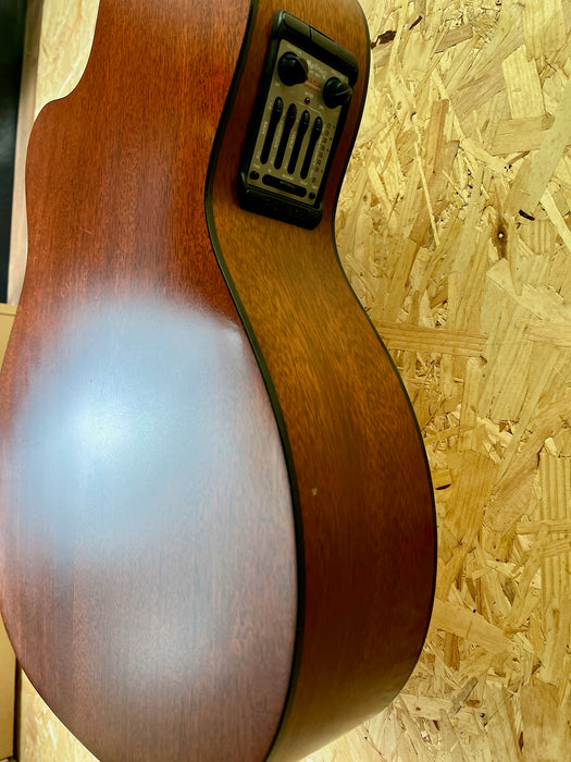 Martin 000C-16GTE Premium Fishman Electro Acoustic Cutaway - Pre-owned