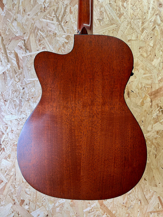 Martin 000C-16GTE Premium Fishman Electro Acoustic Cutaway - Pre-owned