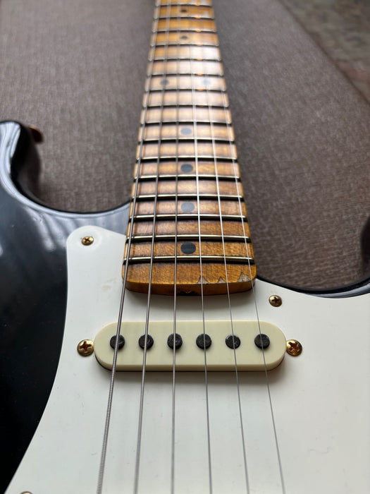 2024 Fender Stratocaster 1957 Custom Shop Relic Limited Edition Black with Gold Hardware w/OHSC
