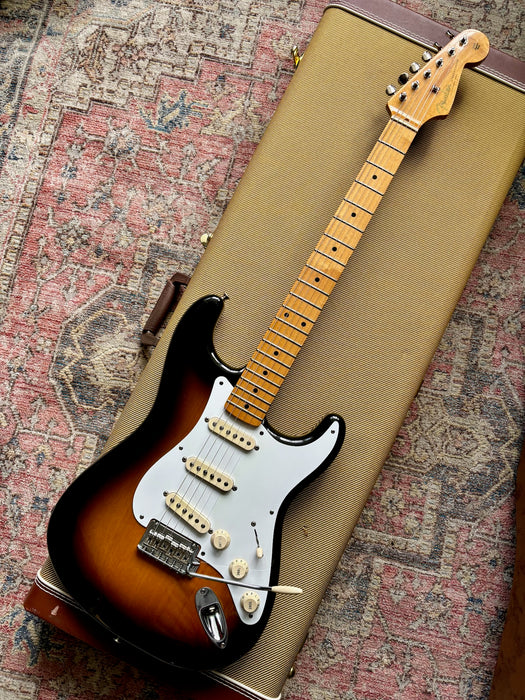 Pre-owned - 2009 Fender Stratocaster 50's Classic Player Custom Shop Designed - Sunburst