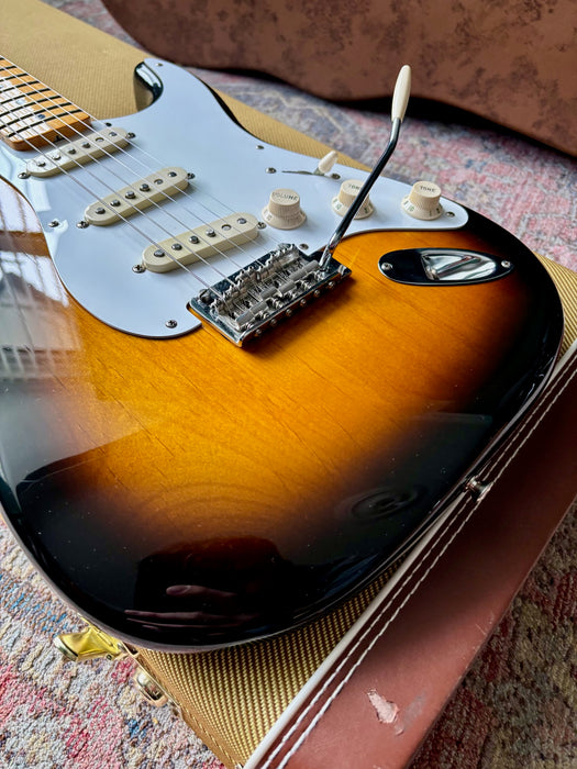 Pre-owned - 2009 Fender Stratocaster 50's Classic Player Custom Shop Designed - Sunburst