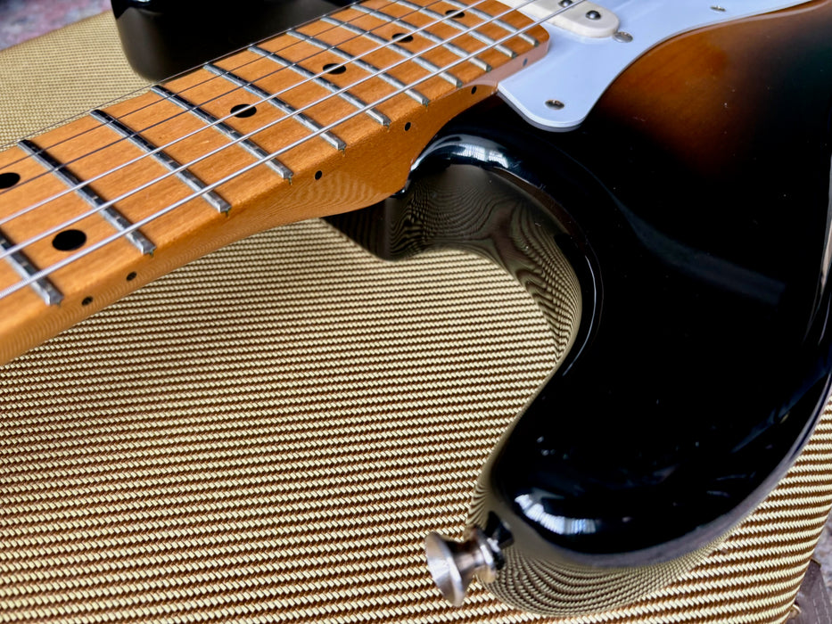 Pre-owned - 2009 Fender Stratocaster 50's Classic Player Custom Shop Designed - Sunburst