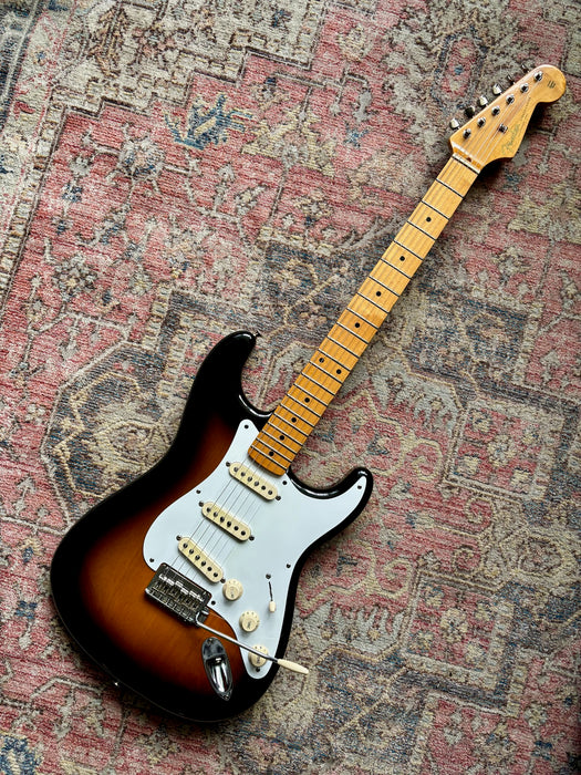 Pre-owned - 2009 Fender Stratocaster 50's Classic Player Custom Shop Designed - Sunburst