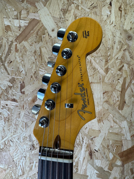 Fender American Professional II Stratocaster®, Rosewood Fingerboard, Mystic Surf Green - Pre-Owned