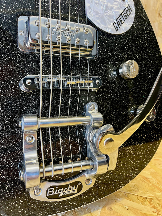 Pre-owned Gretsch G5265 Jet Baritone Black Sparkle w/Bigsby & Grover Tuners Factory