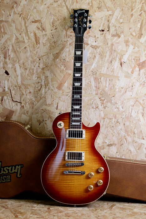 2014 Gibson Les Paul Standard in Desert Burst - Pre-owned