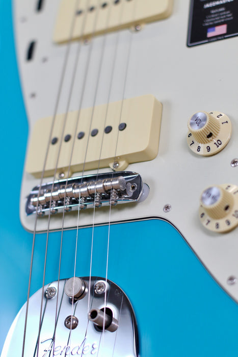 2021 Fender Jazzmaster Professional II in Miami Blue w/OHSC - Pre-owned