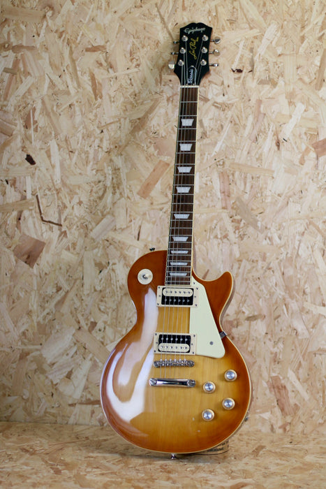 2022 Epiphone Les Paul Classic in Honey Burst - Pre-Owned
