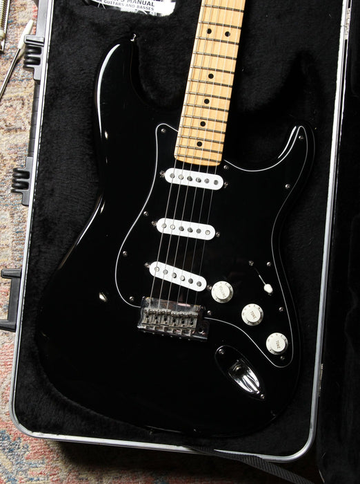 2008 American Standard Stratocaster in Black/Maple (Gilmour Vibes) - Pre-owned - Guitar Warehouse