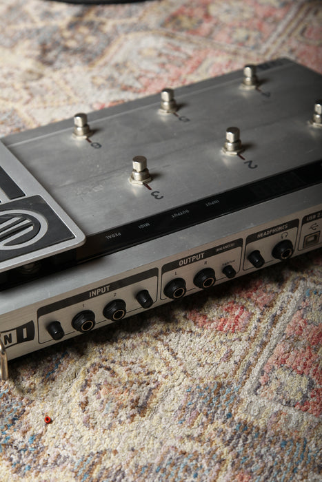 Native Instruments Guitar Rig - Rig Kontrol 2 - Pre-Owned - Guitar Warehouse
