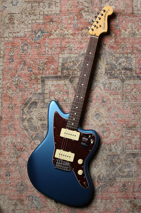 Fender American Performer Jazzmaster®, Rosewood Fingerboard, Satin Lake Placid Blue *SETUP PRICE - Guitar Warehouse