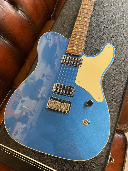 2019 Fender Limited Edition Cabronita Telecaster®, Rosewood Fingerboard, Lake Placid Blue - Guitar Warehouse