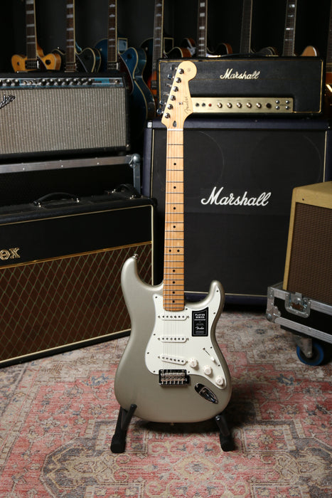 Fender Limited Edition Player Stratocaster®, Maple Fingerboard, Inca Silver - Guitar Warehouse
